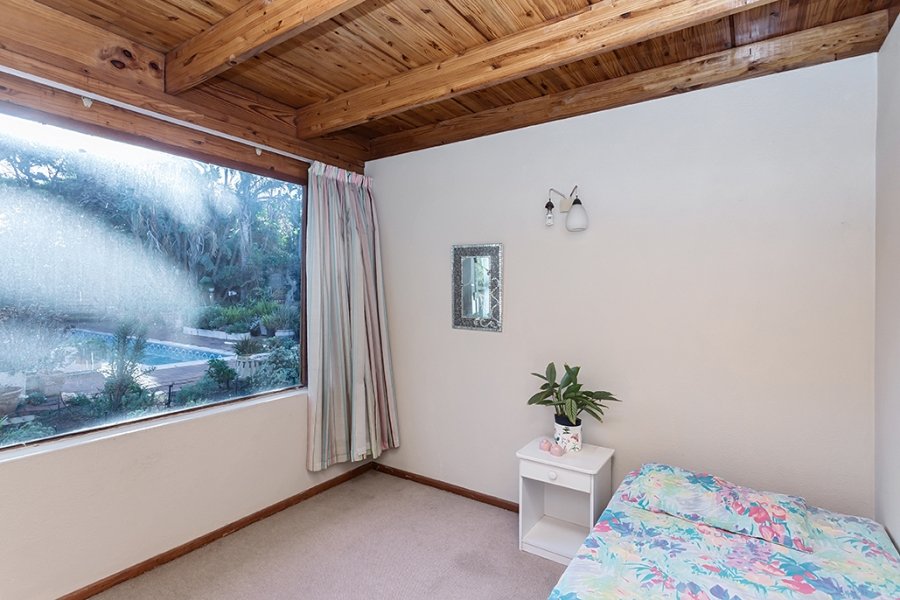 5 Bedroom Property for Sale in Table View Western Cape